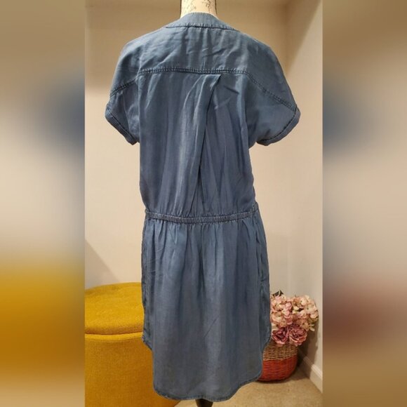 Tommy Bahama Blue Button-Down Dress, Size M. - Picture 2 of 10